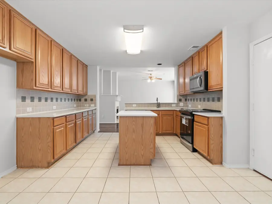 2425 Brycewood Lane, Plano, TX 75025 - Image #3