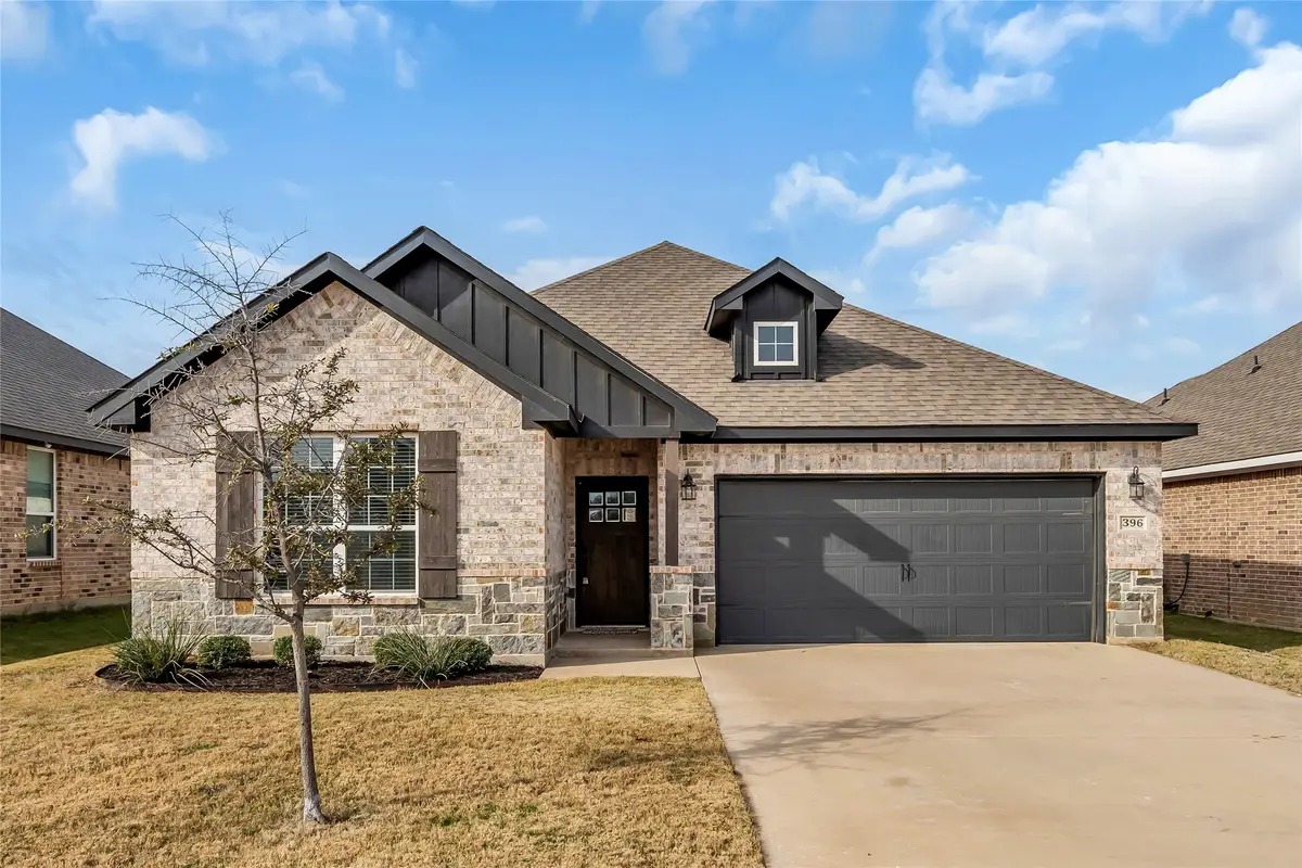 396 N Montague Street, Pilot Point, TX 76258 - Image #1