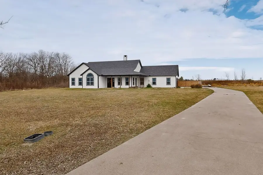 400 Vz County Road 4211, Ben Wheeler, TX 75754 - Image #3