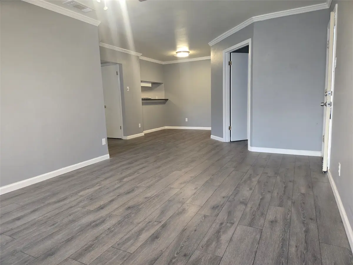 18333 Roehampton Drive #1422, Dallas, TX 75252 - Image #1