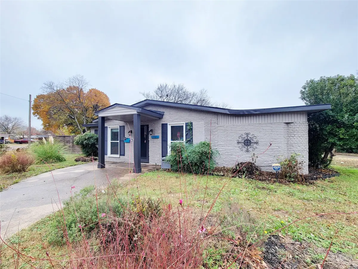 2130 Dunloe Avenue, Dallas, TX 75228 - Image #1