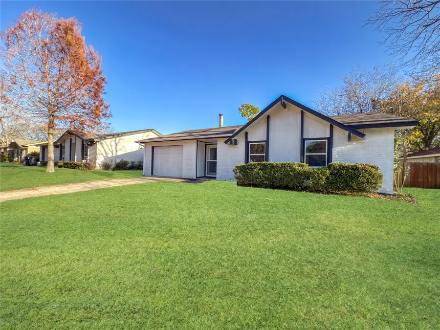 418 Clover Lane, Garland, TX 75043 - Image #2