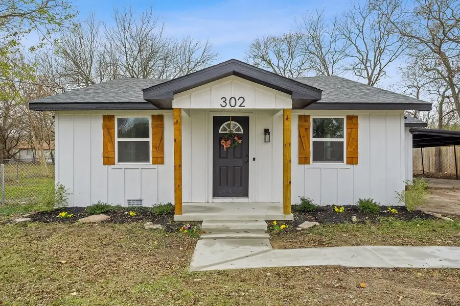 302 Suzanne Street, Palmer, TX 75152 - Image #2