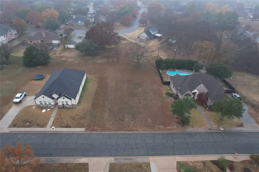 2105 Bois D Arc Drive, Bonham, TX 75418 - Image #3