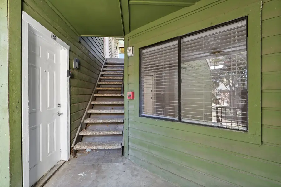 9831 Walnut Street #205, Dallas, TX 75243 - Image #2