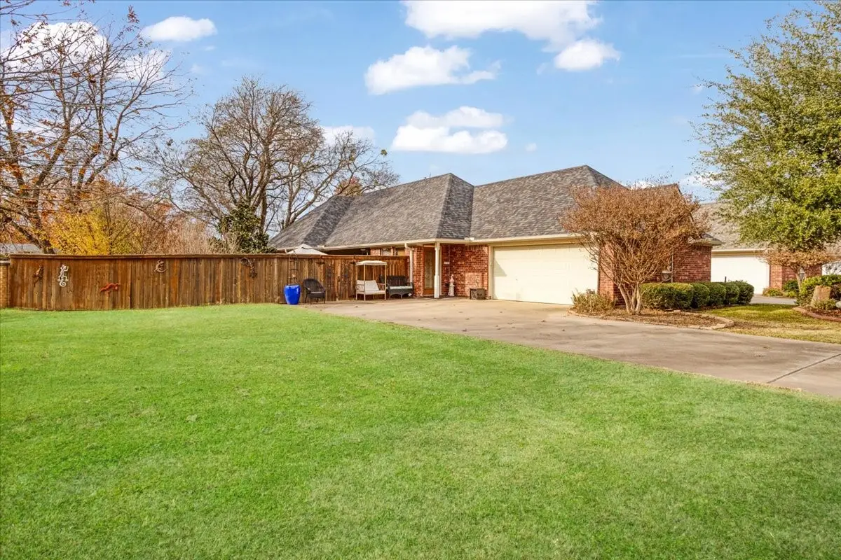 2700 Rex Cruse Drive, Sherman, TX 75092 - Image #1