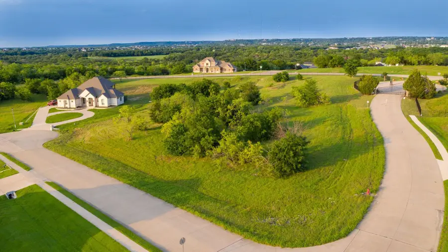 3108 Sanctuary Drive, Grand Prairie, TX 75104 - Image #2