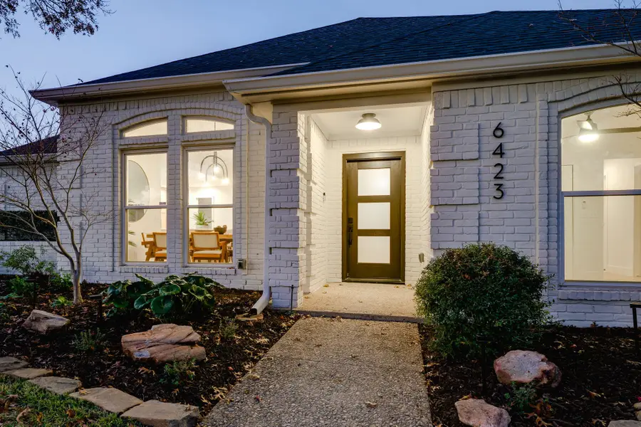 6423 Wrenwood Drive, Dallas, TX 75252 - Image #2