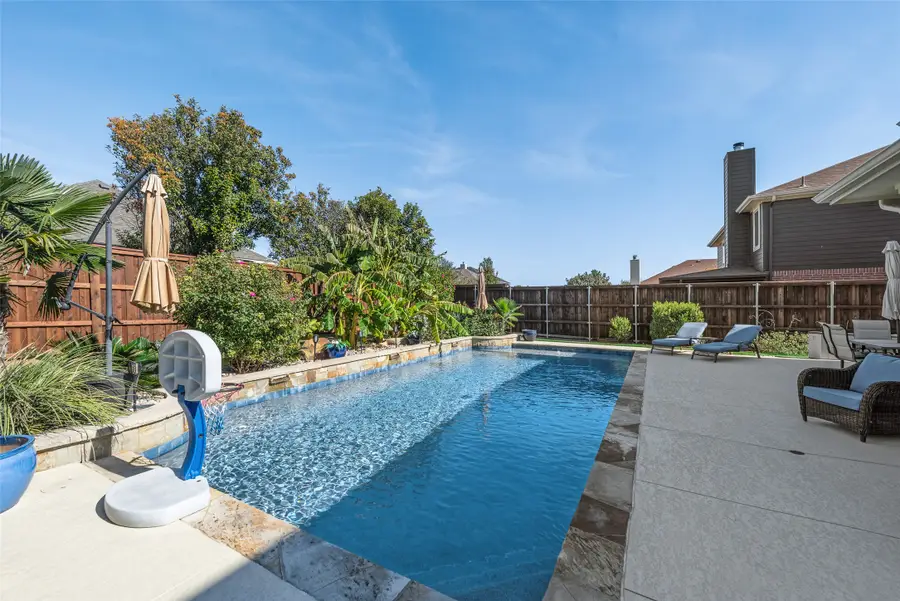 221 Wenrick Drive, Roanoke, TX 76262 - Image #2