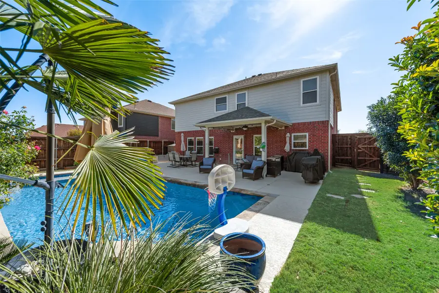 221 Wenrick Drive, Roanoke, TX 76262 - Image #3