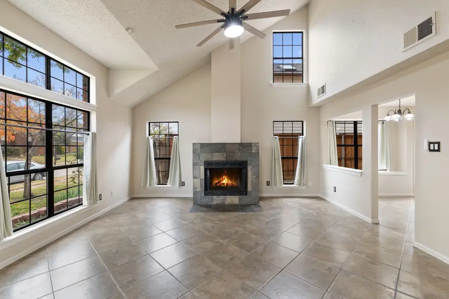 4231 Phoenix, Carrollton, TX 75010 - Image #2