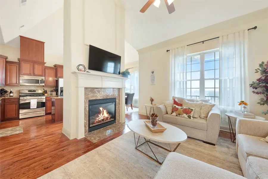 571 Rockingham Drive, Irving, TX 75063 - Image #3