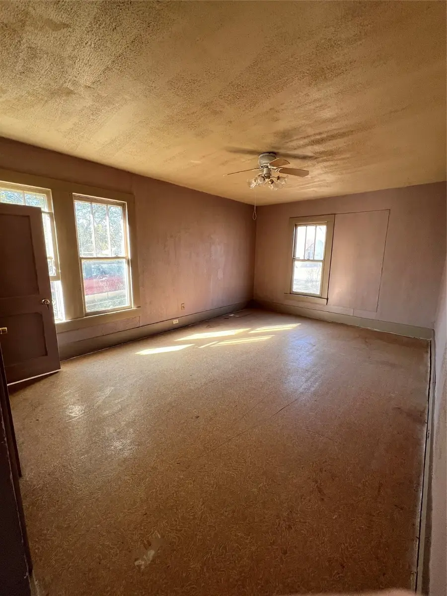 316 E 7th Street, Coleman, TX 76834 - Image #3