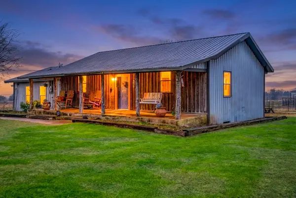 6678 Farm Road 1497, Paris, TX 75462