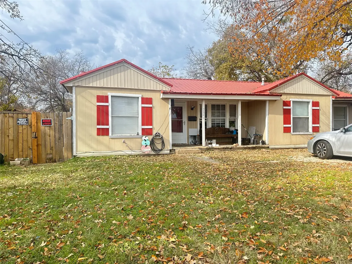 2940 Hunter Street, Fort Worth, TX 76112 - Image #1