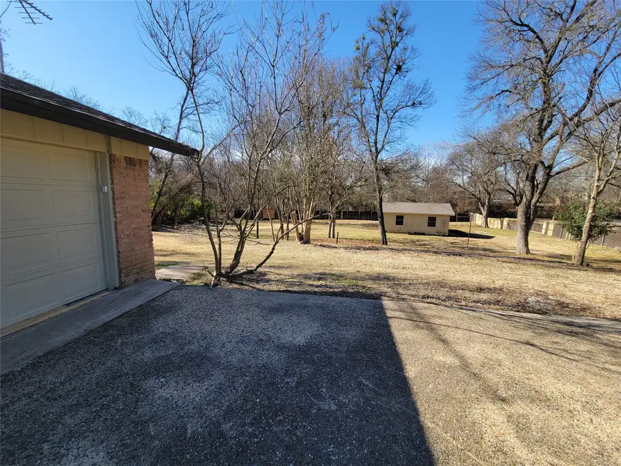 7001 Shannon Road, Mesquite, TX 75181 - Image #3