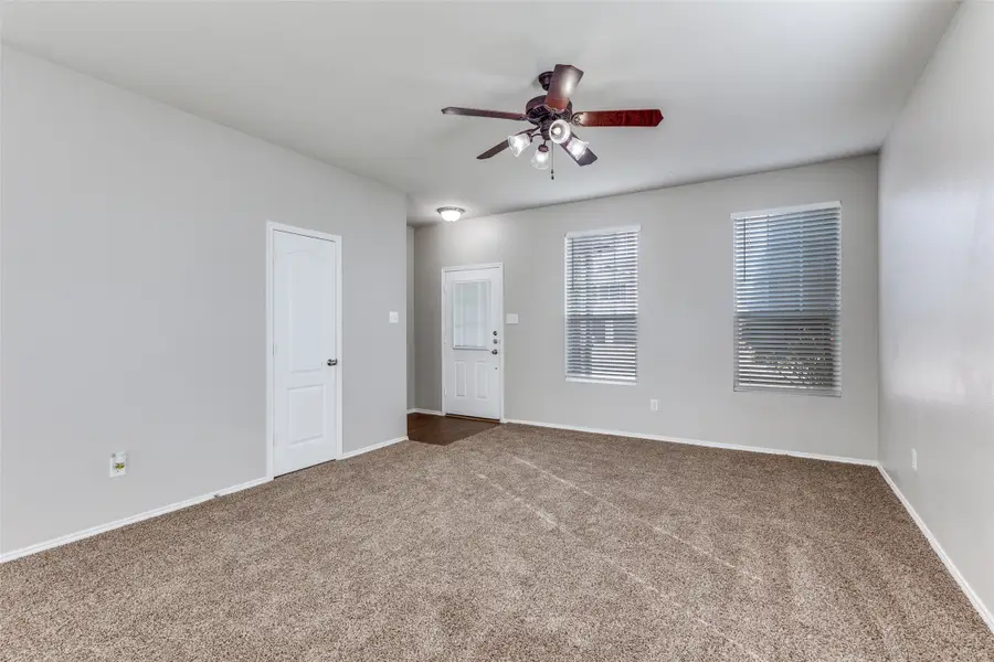 8453 Shallow Creek Drive, Fort Worth, TX 76179 - Image #3