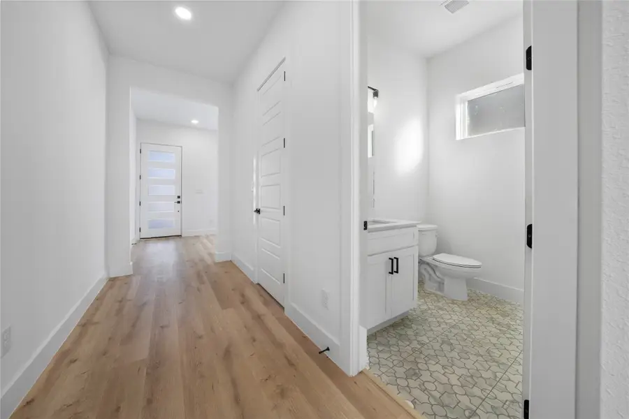 2117 Oak Haven Court, Garland, TX 75044 - Image #3