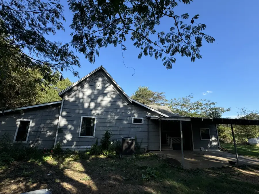 137 Cr 2362, Bagwell, TX 75412 - Image #2