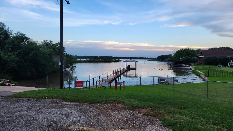 325 Capricorn Drive, Granbury, TX 76049 - #2