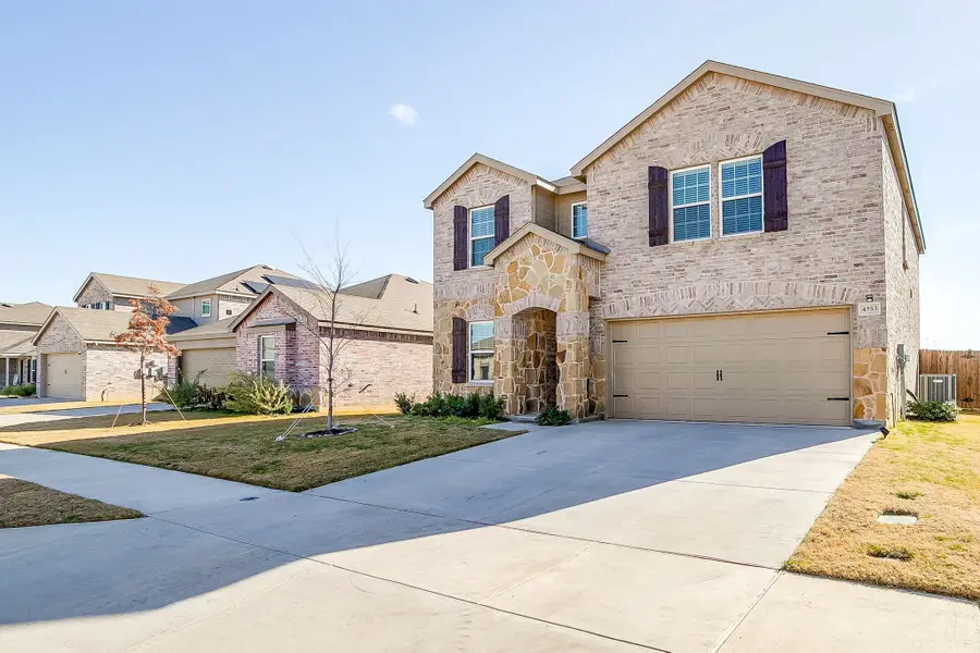 4553 Greyberry Drive, Fort Worth, TX 76036 - Image #2