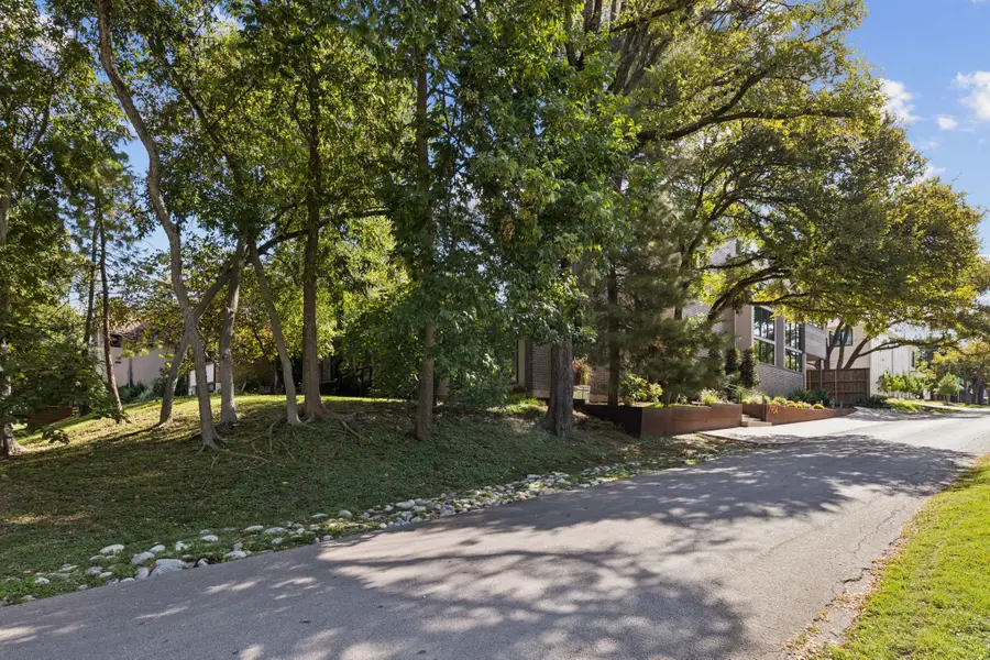 7904 Deer Trail Drive, Dallas, TX 75238 - Image #2