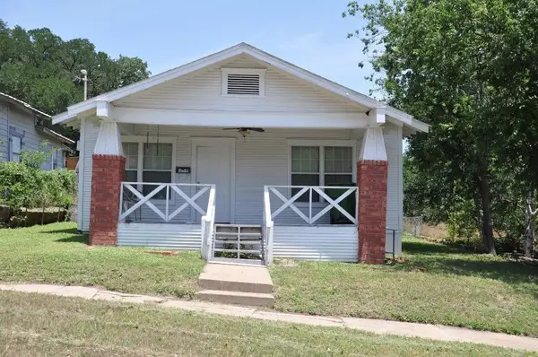 614 NW 8th Street, Mineral Wells, TX 76067