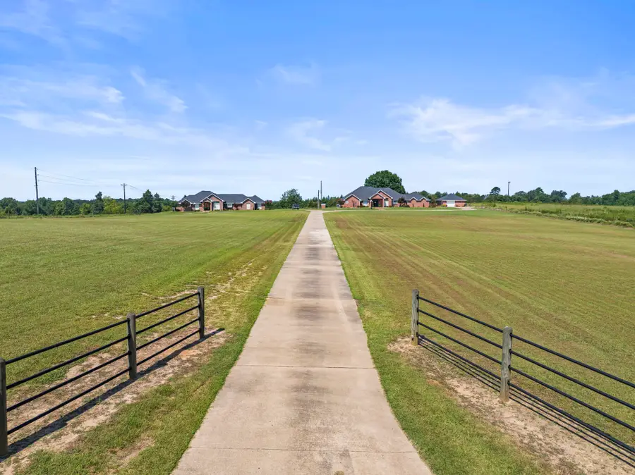 3673 County Road 4550, Mount Pleasant, TX 75455 - Image #2