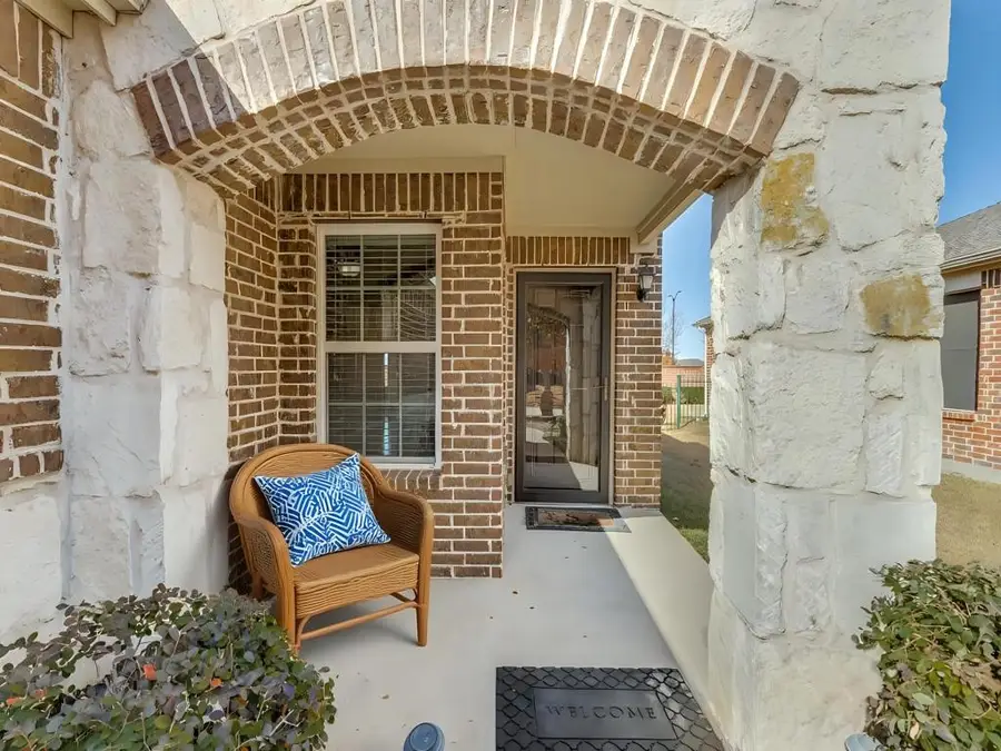 2230 Valhalla Drive, Frisco, TX 75036 - Image #2
