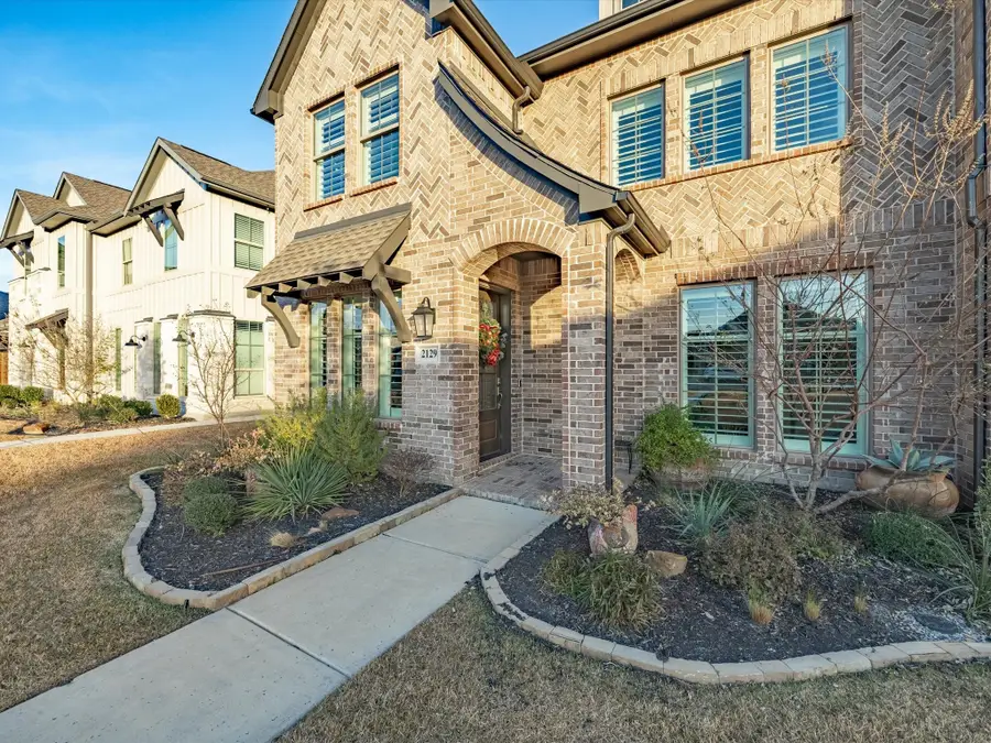 2129 Domingo Drive, Fort Worth, TX 76008 - Image #2