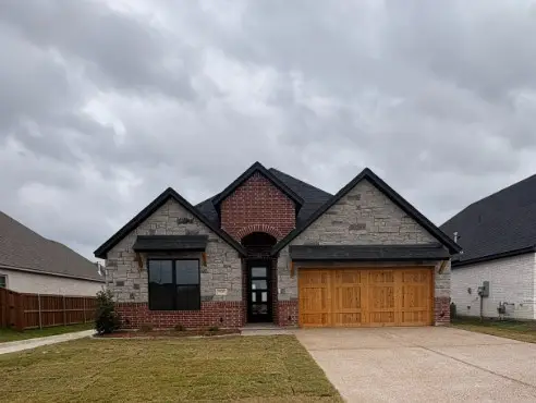 7286 Velvetleaf, Benbrook, TX 76126 - Image #1