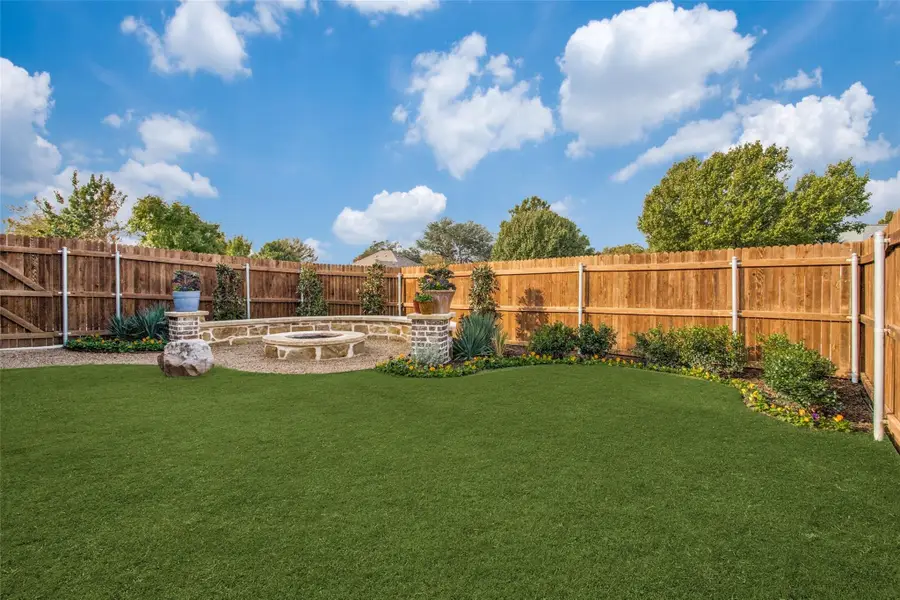 3017 Carlton Parkway, Waxahachie, TX 75165 - Image #3