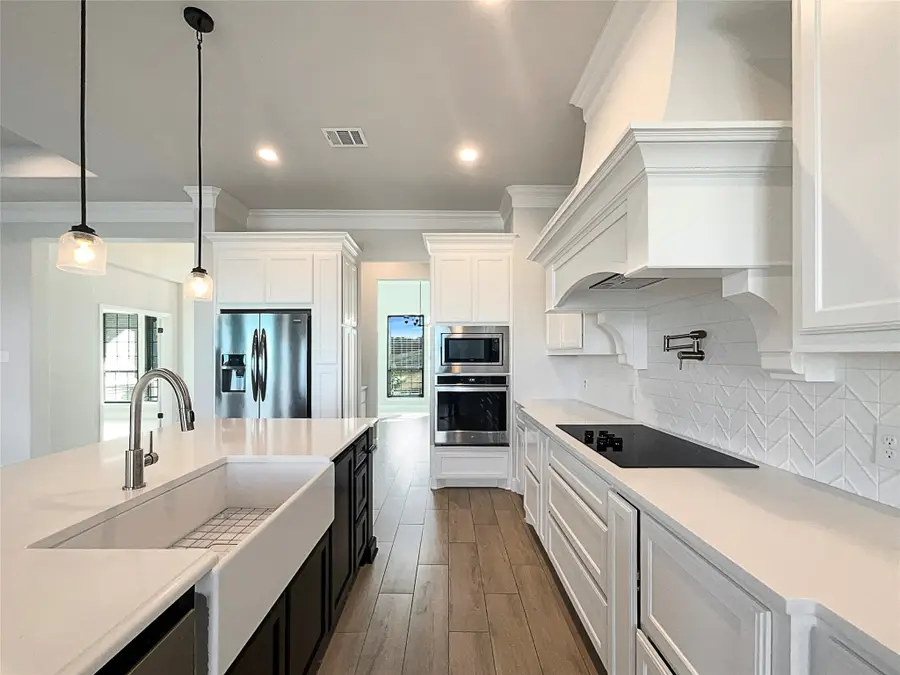 405 Oak Meadow Lane, Weatherford, TX 76085 - Image #2