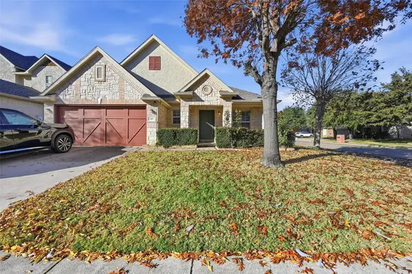 309 Moonlight Drive, Euless, TX 76039