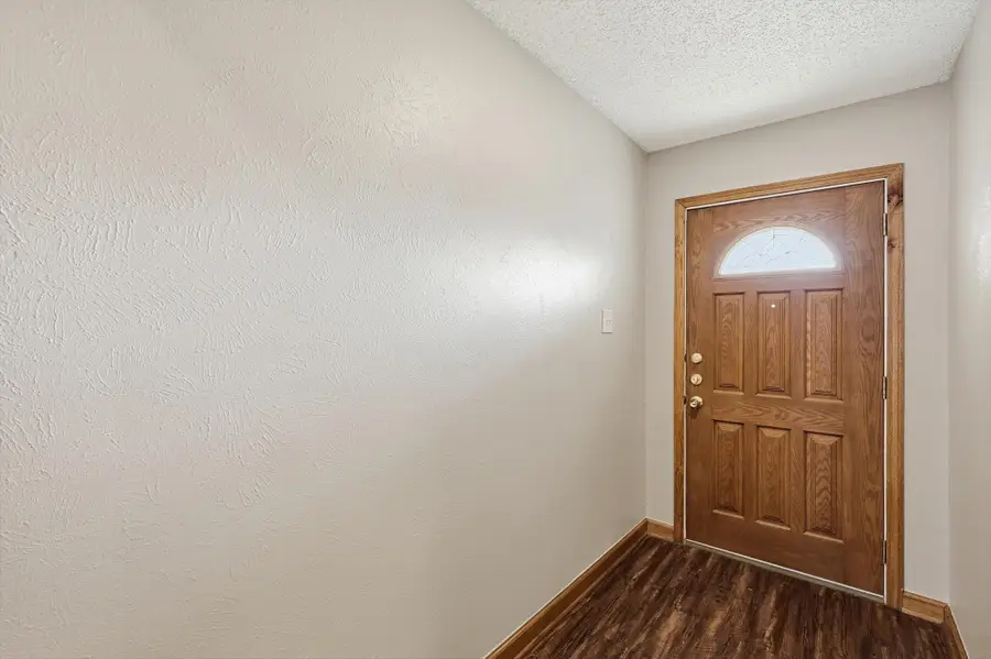 448 Park Center Boulevard, Saginaw, TX 76179 - Image #3