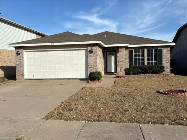 9121 Old Clydesdale Drive, Fort Worth, TX 76123
