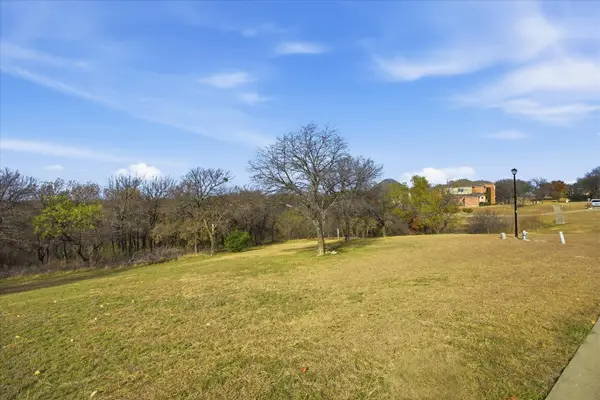 642 Oak Tree Cove, Cedar Hill, TX 75104