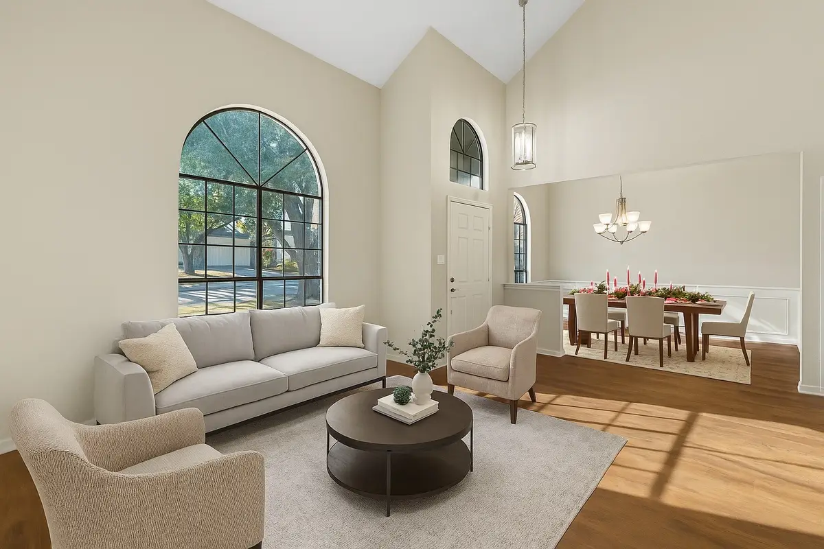 2116 S Winding Creek Drive, Grapevine, TX 76051 - Image #1