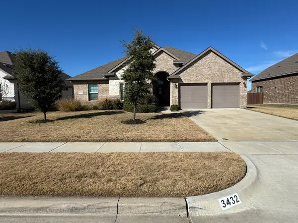 3432 Cornerstone Lane, Grand Prairie, TX 76065