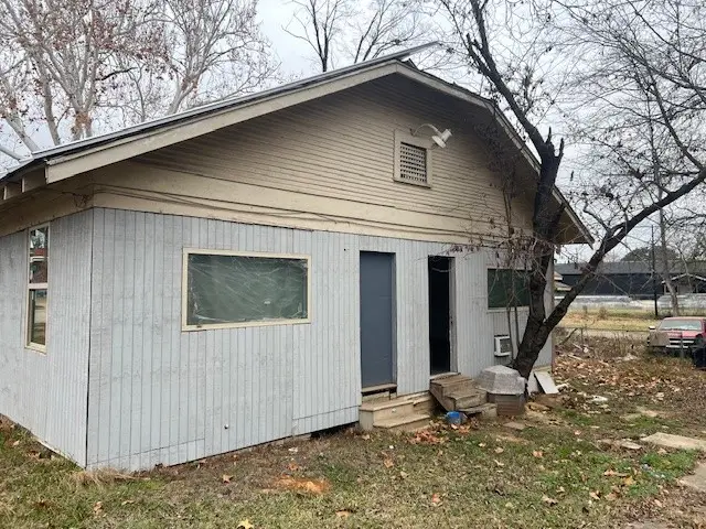 400 E Cotton Street, Longview, TX 75601 - #2