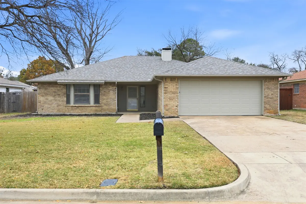 1021 Westminster Lane, Mansfield, TX 76063 - Image #1