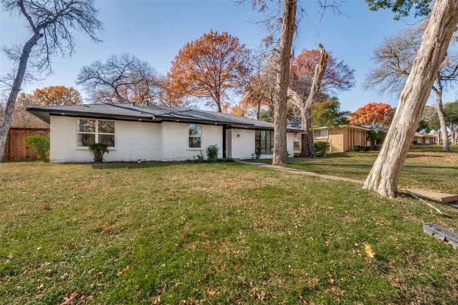 1241 Springbrook Drive, Desoto, TX 75115 - Image #2