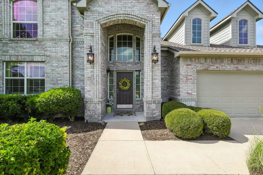 1925 Fountain Spray Drive, Wylie, TX 75098 - Image #2