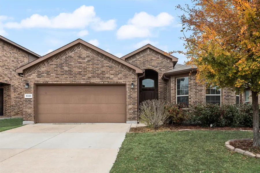 5324 Corn Field Drive, Fort Worth, TX 76179 - Image #2