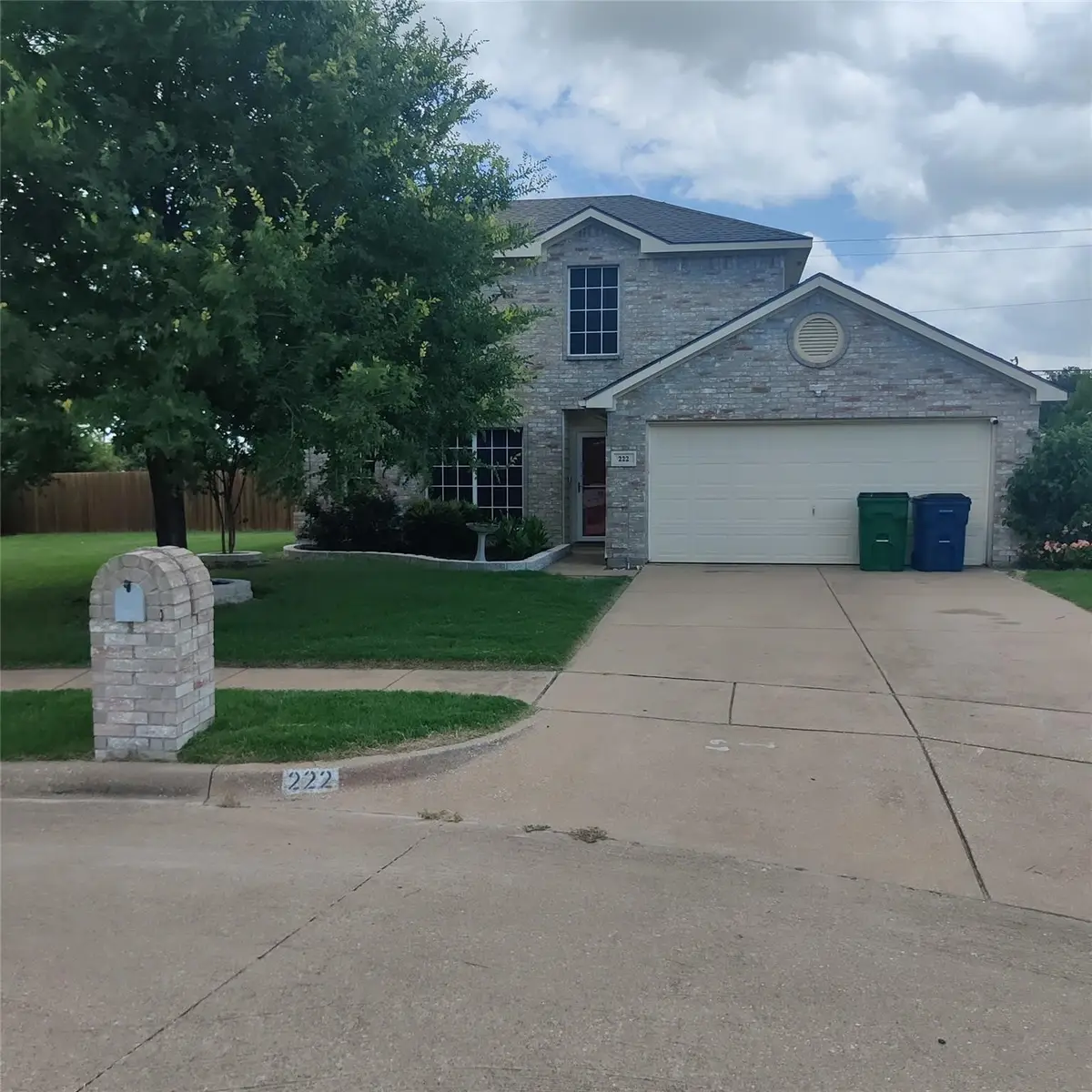 222 Chesterfield Circle, Waxahachie, TX 75165 - Image #1