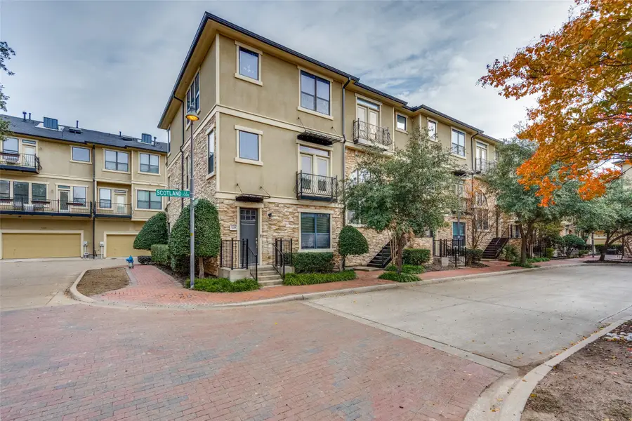 7224 Scotland Court, Plano, TX 75024 - Image #2