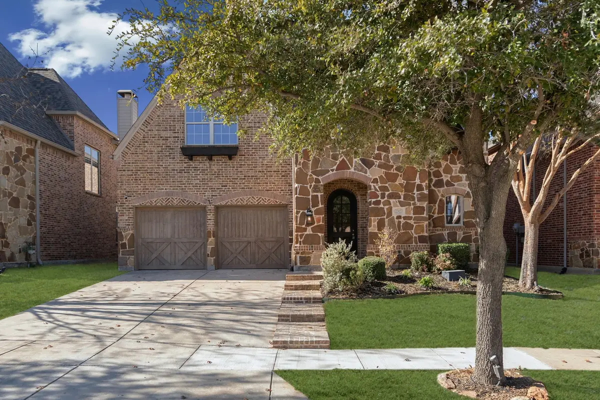 8505 Bayberry Avenue, Lantana, TX 76226 - Image #1