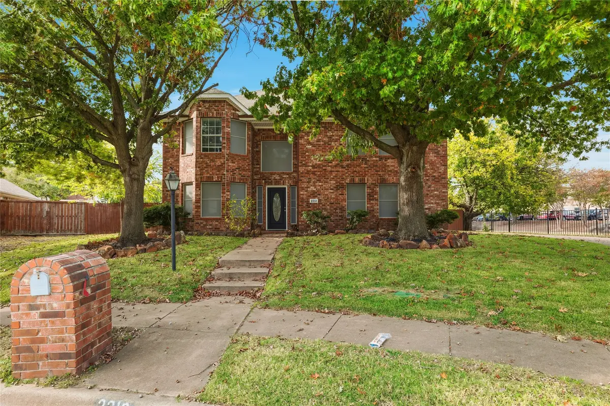 2213 Ridgewood Drive, McKinney, TX 75071 - Image #1