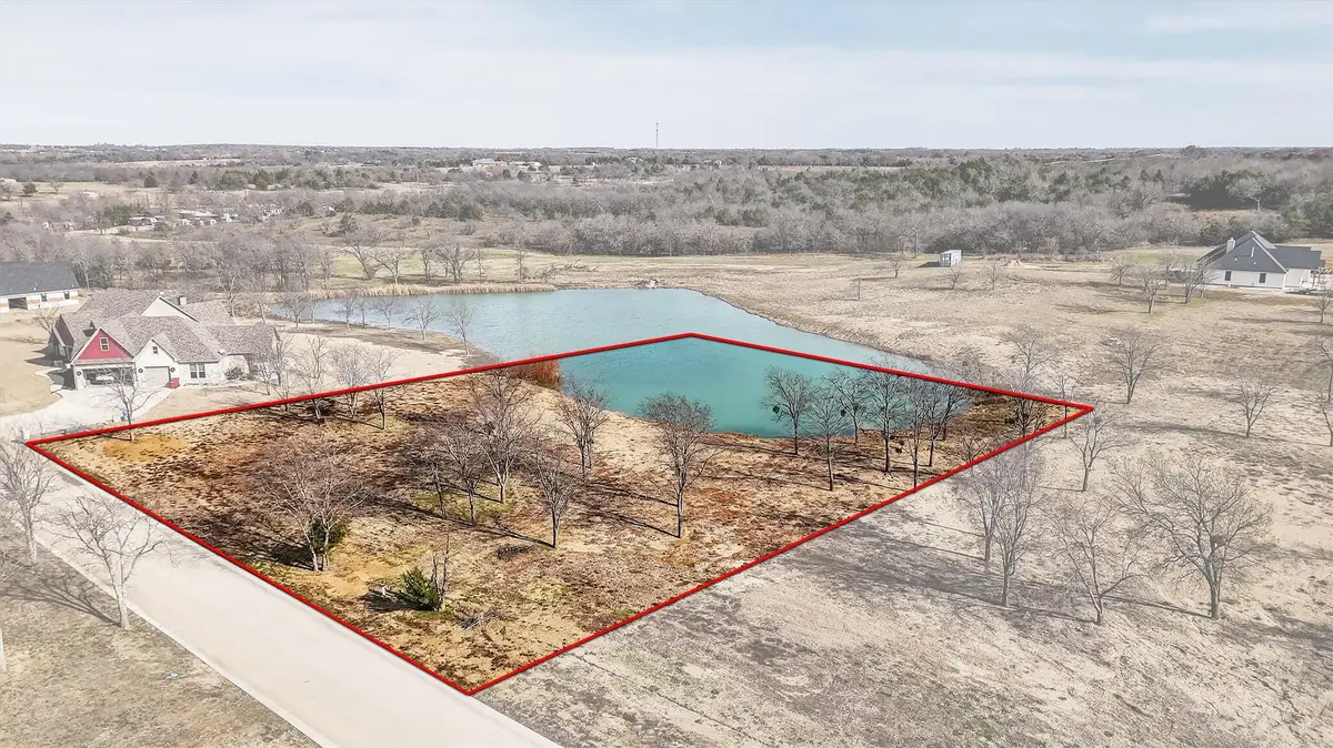 65 Red Bird Lane, Bells, TX 75414 - Image #1