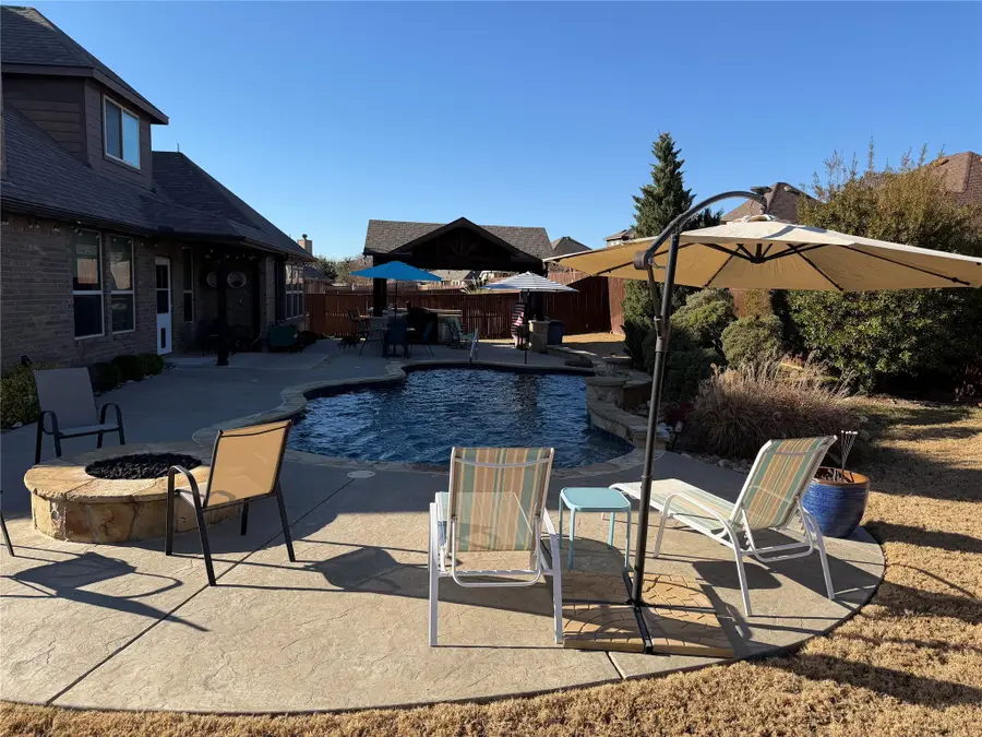 11900 Drummond Lane, Fort Worth, TX 76108 - Image #3